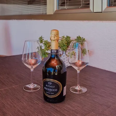 Roko - Up To 4 People With Free Parking * Zadar